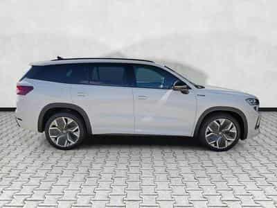 Skoda Kodiaq 1.5 TSI iV 150 kW Sportline (2026) - Foto 8