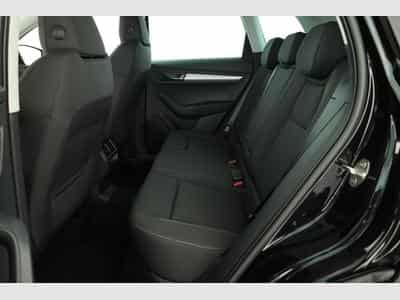 Skoda Karoq Selection 4x4 (2026) - Photo 11