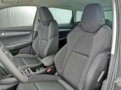 Skoda Karoq Selection (2026) - Photo 8