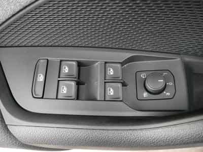 Skoda Octavia Selection (2026) - Photo 9