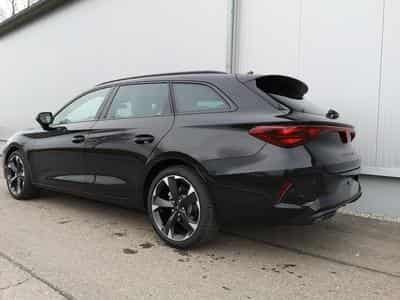 Cupra Leon 2.0TSI 150 kW (2026) - Photo 2