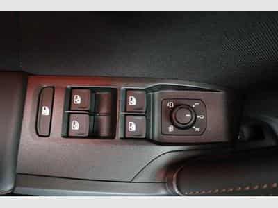 Cupra Leon 2.0 TSI 150 kW 4Drive (2026) - Photo 7