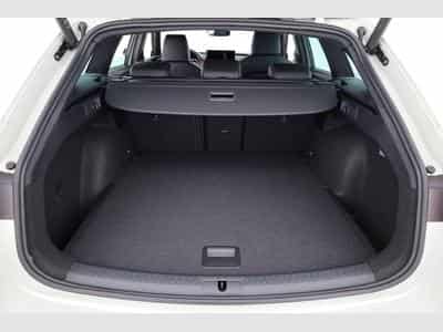 Cupra Leon 2.0 TSI 150 kW 4Drive (2026) - Photo 11