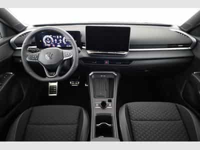 VW T-Roc 1.5 eTSI 110 kW R-Line (2026) - Photo 4