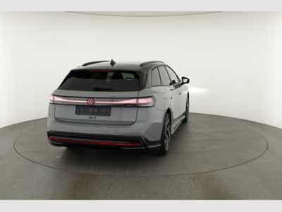 VW ID.7 Pro 210 kW (2026) - Photo 15