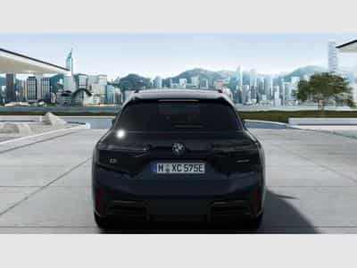 BMW iX xDrive45 (2026) - Foto 3