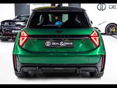 Mini Cooper E 3-DOOR PACK JOHN COOPER WORKS - PACK M - BRITISH RACING GR (2025) - Photo 4