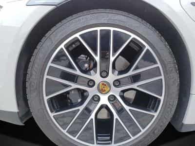 Porsche Taycan 4S Sport Turismo (2024) - Foto 6