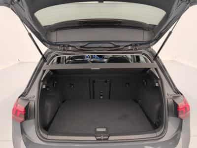 VW Golf VIII 1.5 eTSI EVO2 116 DSG7 Life Plus (2025) - Photo 11