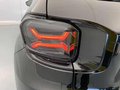 Jeep Avenger 1.2 Turbo T3 110 ch e-Hybrid BVR6 Summit (2026) - Foto 11