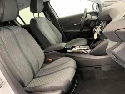 Peugeot 208 Hybrid 110 ch e-DCS6 Allure (2026) - Photo 9