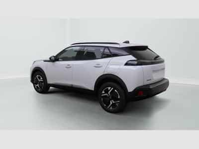 Peugeot 2008 Turbo 100 ch BVM6 Allure (2026) - Photo 6
