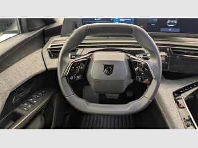 Peugeot 5008 HYBRID 145 CH E-DCS6 ALLURE (2025) - Photo 14