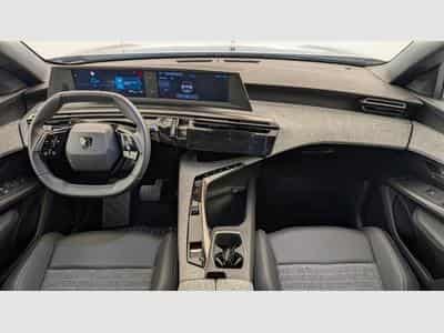 Peugeot 5008 HYBRID 145 CH E-DCS6 ALLURE (2025) - Photo 13