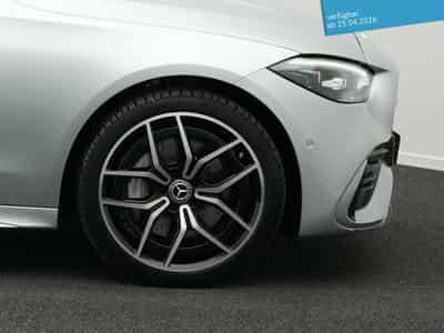 Mercedes C 220 d 4MATIC AMG-Line Premium Plus (2025) - Photo 8