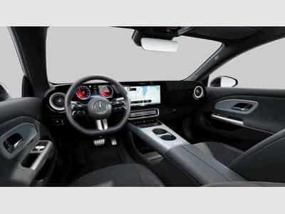 Mercedes CLA 180 AMG-Line (2025) - Photo 9