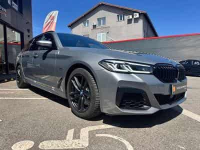 BMW 530 530e Touring Aut. M Sport (2023) - Foto 4