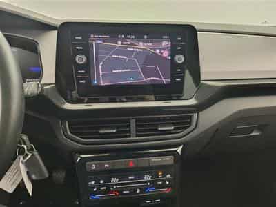 VW T-Cross 1.0 TSI Active NAVI / FULL LED / PDC AV+AR / JA 16" (2024) - Foto 11