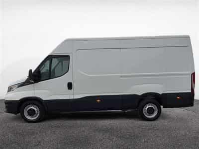 Iveco Daily 35S14V 2.3 Turbo 12M3 (2023) - Photo 2