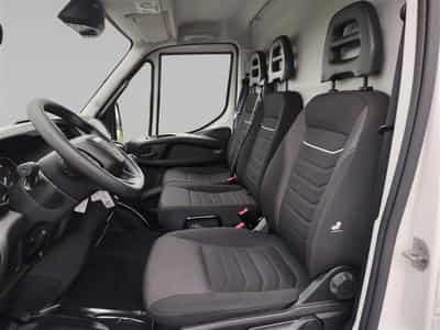 Iveco Daily 35S14V 2.3 Turbo 12M3 (2023) - Photo 7