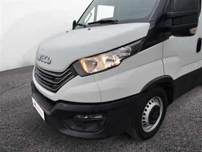 Iveco Daily 35S14V 2.3 Turbo 12M3 (2023) - Photo 15