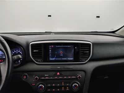 Kia Sportage 1.6i More NAVI / CAMERA / KEYLESS (2019) - Foto 11