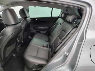 Kia Sportage 1.6i More NAVI / CAMERA / KEYLESS (2019) - Foto 13