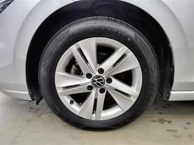 VW Golf 2.0 SCR TDi Life Business Premium DSG (2024) - Foto 6