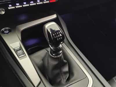 Peugeot 308 SW 1.2 PureTech Allure Pack S&S (EU6.4) (2023) - Foto 11