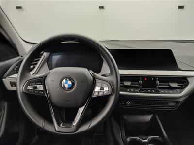 BMW 118 dA Navi Cockpit / Led / PDC av+ar (2024) - Photo 9