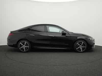 Mercedes CLA 200 AMG-Line verfügbar mit ca.9.000km (2026) - Foto 5