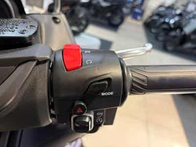 Yamaha T-Max Tech Max (2021) - Foto 12