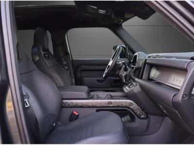 Land-Rover Defender DEFENDER 110 OCTA EDITION ONE SV BESPOKE°BRAND NEW CAR (2026) - Foto 6