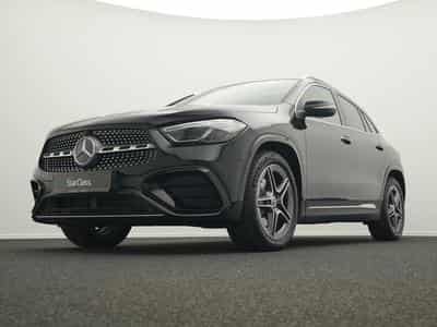 Mercedes GLA 220 4MATIC Multi+Pano+AHK+Handsfree (2025) - Photo 10