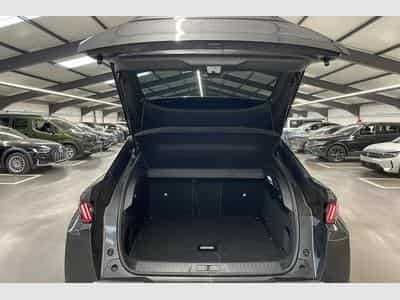 Peugeot 3008 Hybrid 145 e-DCS6 Allure (2025) - Foto 11