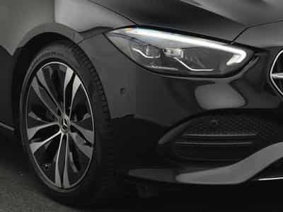 Mercedes C 200 d T. Avantgarde LED+Pano+Memo (2025) - Foto 9