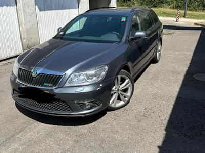 Skoda Octavia RS (2011) - Foto 1