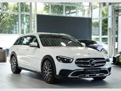 Mercedes E 400 d 4M All-Terrain *Memory *Pano *AHK *LUFT (2021) - Foto 6