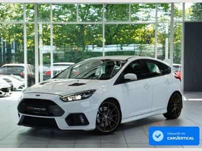 Ford Focus RS *19 Zoll *Recaro*MILLTEK*Navi*Öhlins* (2016) - Foto 1