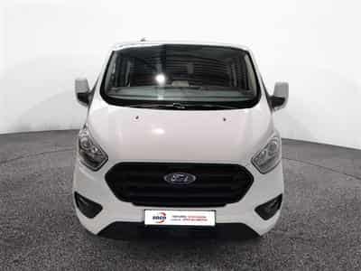 Ford Transit 2.0 TDCi L2H1 320 Dble Cab. CLIM / PDC AV-AR (2022) - Foto 4