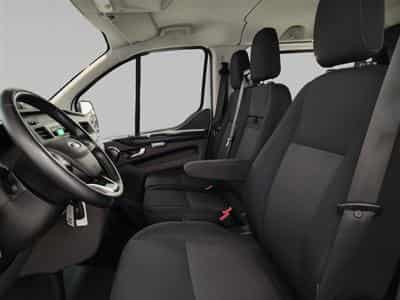 Ford Transit 2.0 TDCi L2H1 320 Dble Cab. CLIM / PDC AV-AR (2022) - Foto 7