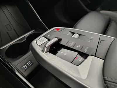 BMW 218 iA Pack M NAVI / FULL LED / CUIR PARTIEL / CAMERA / JA 17 (2023) - Foto 12