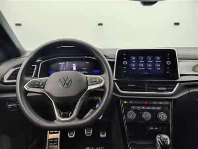 VW T-Roc 1.0 TSI 110cv R-Line CARPLAY / FULL LED / PDC AV+AR / JA 17" (2024) - Foto 9