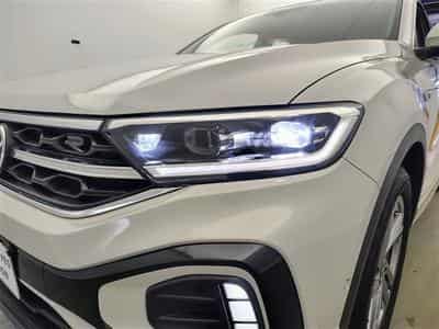 VW T-Roc 1.0 TSI 110cv R-Line CARPLAY / FULL LED / PDC AV+AR / JA 17" (2024) - Foto 15