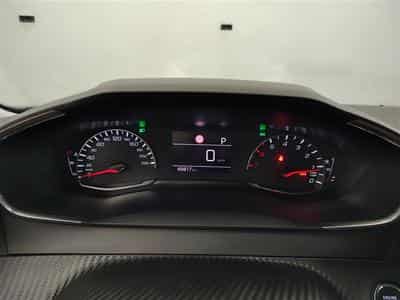 Peugeot 2008 1.2 PureTech Allure Pack EAT8 NAVI / S-CUIR / FULL LED (2022) - Foto 10