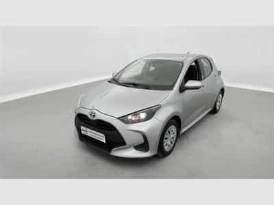 Toyota Yaris 1.5i VVT-i Hybrid E-CVT CARPLAY / CLIM (2025) - Foto 1
