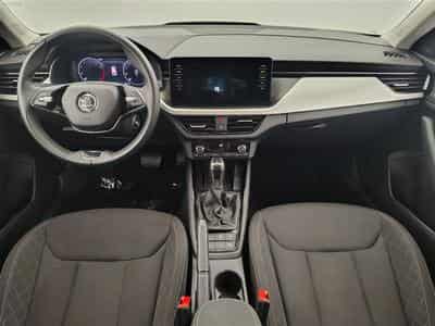 Skoda Kamiq 1.0 TSI 110cv DSG Ambition NAVI / FULL LED / CARPLAY (2024) - Foto 8