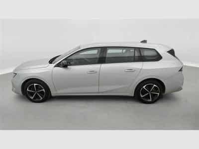 Opel Astra Sports Tourer 1.2 Turbo Edition NAVI / FULL LED / CARPLAY (2024) - Foto 3