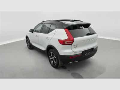 Volvo XC40 1.5 T3 R-Design NAVI / FULL LED / TOIT PANO /PDC AR / JA 18" (2019) - Foto 2