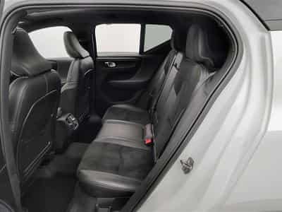 Volvo XC40 1.5 T3 R-Design NAVI / FULL LED / TOIT PANO /PDC AR / JA 18" (2019) - Foto 13